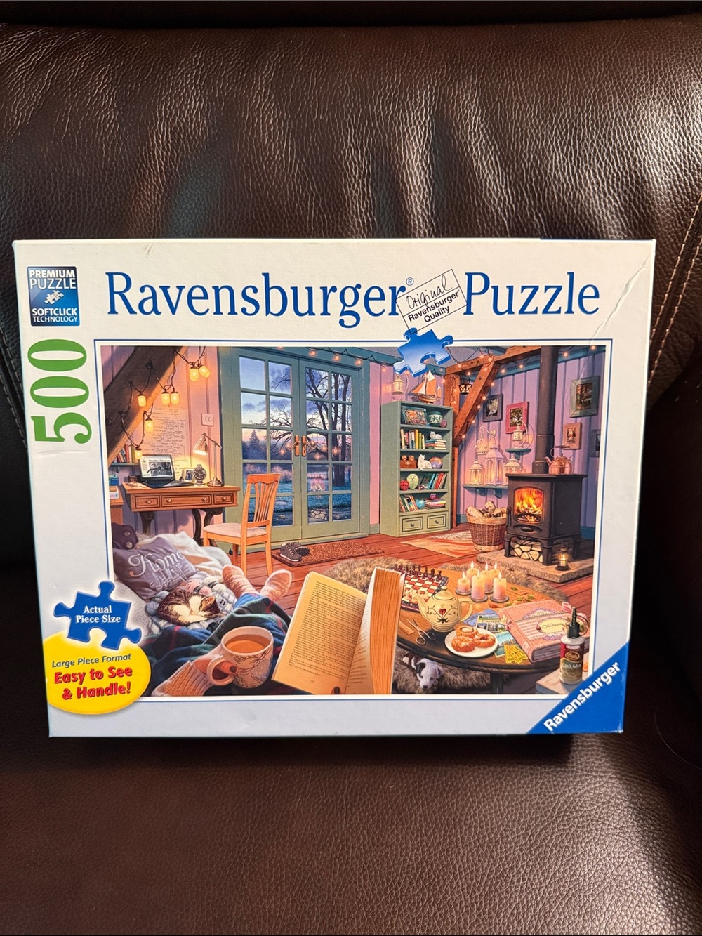 Ravensburger Cozy Retreat.  Large piece format 500 pieces.  Complete